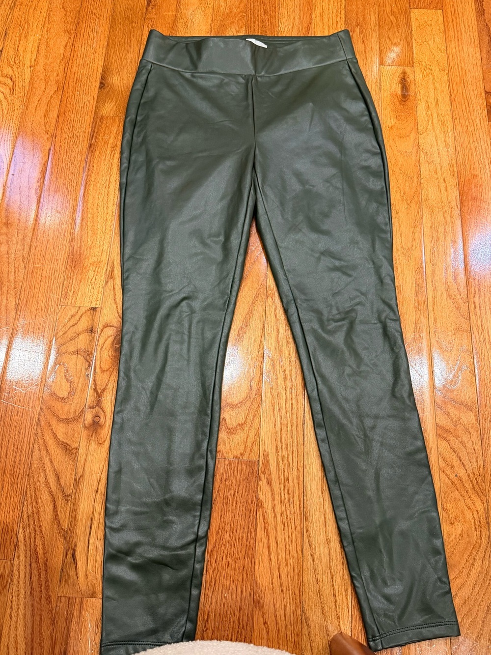 LOFT Faux Leather Leggings – Olive Green – Size XS